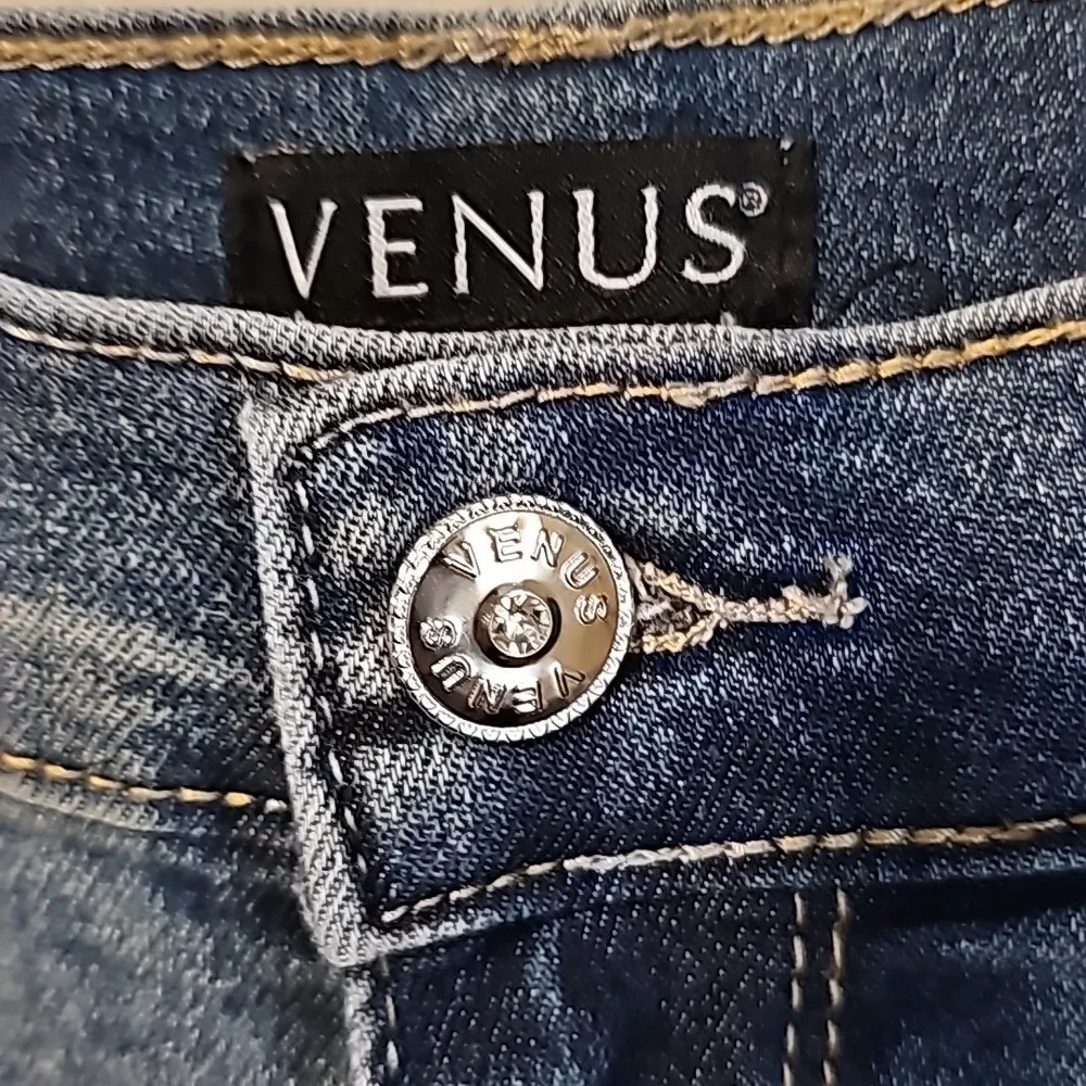 VENUS ankle/cropped denim‎